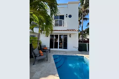1372 Bayview Dr, Fort Lauderdale, FL 33304 - Photo 39