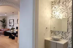 1372 Bayview Dr, Fort Lauderdale, FL 33304 - Photo 13