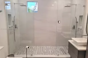 1372 Bayview Dr, Fort Lauderdale, FL 33304 - Photo 21