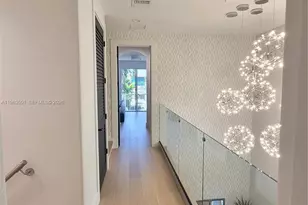 1372 Bayview Dr, Fort Lauderdale, FL 33304 - Photo 29