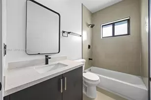 601 NW 3rd Ave, Hallandale Beach, FL 33009 - Photo 11