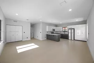 601 NW 3rd Ave, Hallandale Beach, FL 33009 - Photo 5