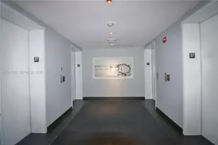 335 S Biscayne Blvd, Miami, FL 33131 - Photo 29