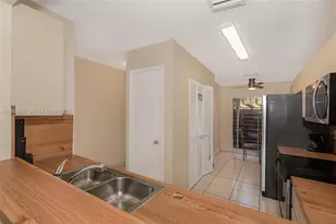 840 SW 120th Way, Davie, FL 33325 - Photo 11