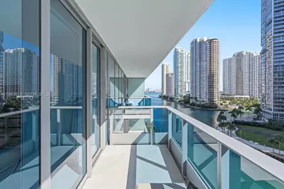 200 Biscayne Blvd Wy #706, Miami, FL 33131 - Photo 41