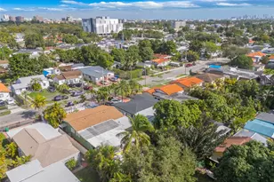 5574 SW 3rd St, Miami, FL 33134 - Photo 35