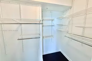 335 S Biscayne Blvd, Miami, FL 33131 - Photo 11