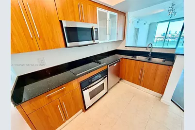 335 S Biscayne Blvd #2512, Miami, FL 33131 - Photo 5