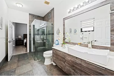 18563 SW 49th St, Miramar, FL 33029 - Photo 17