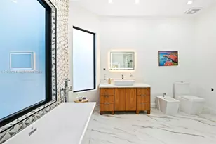 18563 SW 49th St, Miramar, FL 33029 - Photo 13