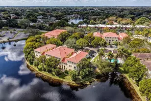 150 Jacaranda Country Club Dr, Plantation, FL 33324 - Photo 55