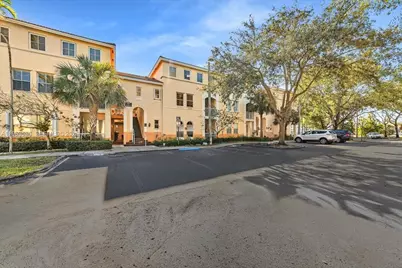 150 Jacaranda Country Club Dr #200, Plantation, FL 33324 - Photo 43