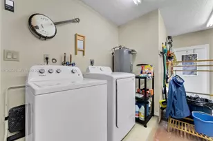 5331 NW 77th Ct, Pompano Beach, FL 33073 - Photo 23