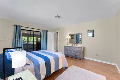 5331 NW 77th Ct, Pompano Beach, FL 33073 - Photo 13