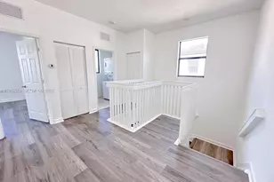 244 NE 210th Way, Miami, FL 33179 - Photo 17