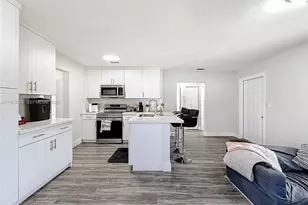 1751 NW 76th St, Miami, FL 33147 - Photo 9