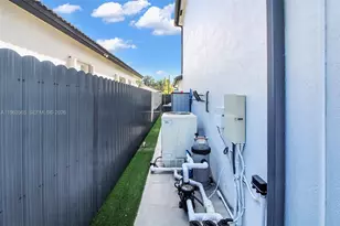 15967 SW 141st St, Miami, FL 33196 - Photo 25