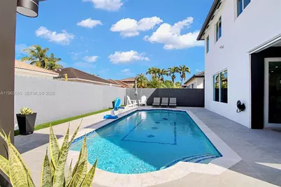 15967 SW 141st St, Miami, FL 33196 - Photo 23