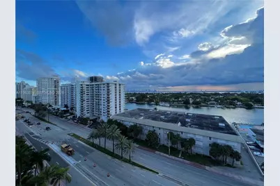 5825 Collins Ave #12B, Miami Beach, FL 33140 - Photo 21