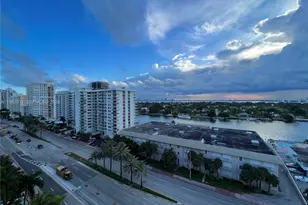 5825 Collins Ave, Miami Beach, FL 33140 - Photo 21