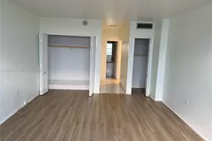 5825 Collins Ave, Miami Beach, FL 33140 - Photo 15