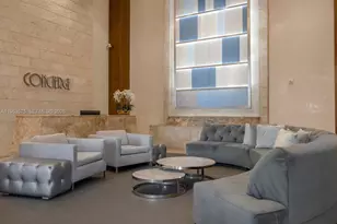 31 SE 5th St, Miami, FL 33131 - Photo 35