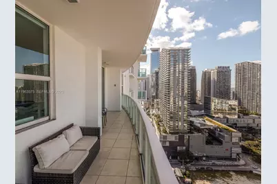 31 SE 5th St #3419, Miami, FL 33131 - Photo 25