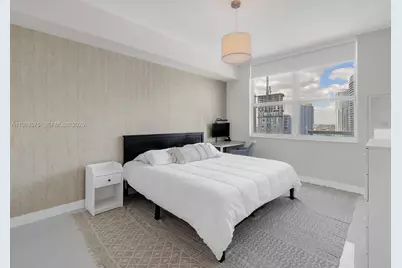 31 SE 5th St #3419, Miami, FL 33131 - Photo 13