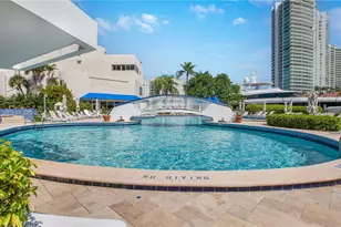 19707 Turnberry Way, Aventura, FL 33180 - Photo 23