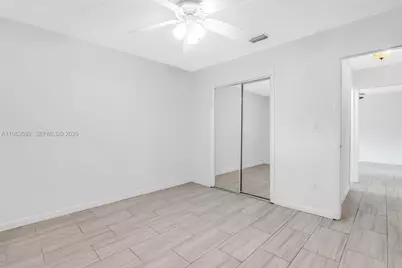 3430 N 65th Ave, Hollywood, FL 33024 - Photo 17