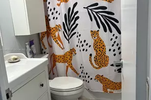 1985 S Ocean Dr, Hallandale Beach, FL 33009 - Photo 17