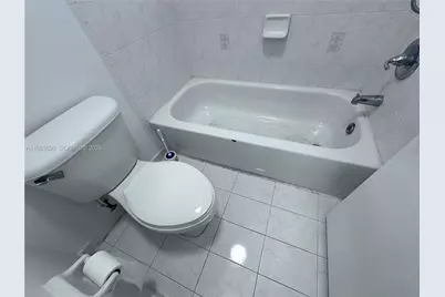 1631 SE 30th St #1631, Homestead, FL 33035 - Photo 9