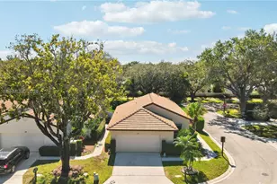 63 N Ironwood Way N, Palm Beach Gardens, FL 33418 - Photo 5