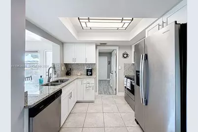 4506 NW 47th St, Tamarac, FL 33319 - Photo 3