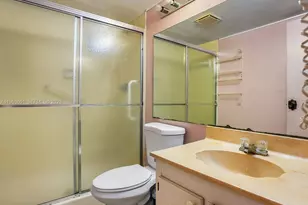 2900 NW 48th Terrace, Lauderdale Lakes, FL 33313 - Photo 9