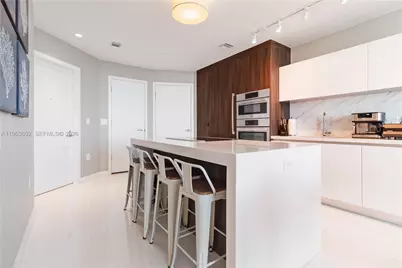 851 NE 1st Ave #3006, Miami, FL 33132 - Photo 7