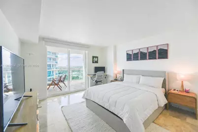 2101 Brickell Ave #2009, Miami, FL 33129 - Photo 13