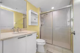 14951 Royal Oaks Ln, North Miami, FL 33181 - Photo 21