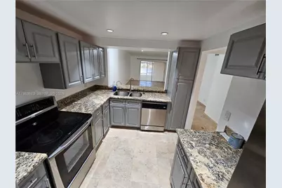 6575 W Oakland Park Blvd #109, Lauderhill, FL 33313 - Photo 13