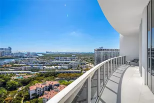 4100 Island Blvd, Aventura, FL 33160 - Photo 45
