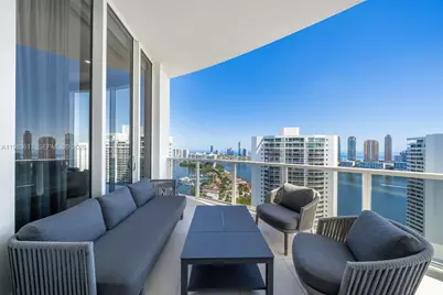 4100 Island Blvd #PH-1, Aventura, FL 33160 - Photo 13