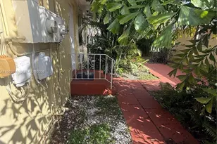 1930 Pierce St, Hollywood, FL 33020 - Photo 11