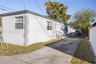 2525 N 23rd Ave, Hollywood, FL 33020 - Photo 13