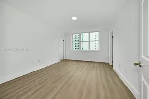 800 Claughton Island Dr, Miami, FL 33131 - Photo 13