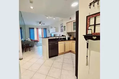 [Address not provided], Hallandale Beach, FL 33009 - Photo 15