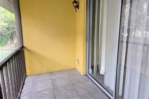 7925 Fairview Dr, Tamarac, FL 33321 - Photo 15