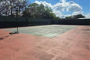 7925 Fairview Dr, Tamarac, FL 33321 - Photo 21