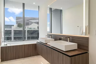 1000 Brickell Plz #PH5005, Miami, FL 33131 - Photo 21