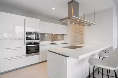 1000 Brickell Plz #PH5005, Miami, FL 33131 - Photo 9