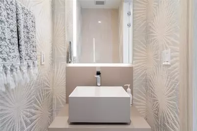 1000 Brickell Plz #PH5005, Miami, FL 33131 - Photo 39